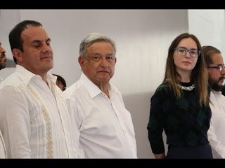 AMLO REGAÑA CON PANTALONES FRENTE A BELINDA Y EL “CUAUH”
