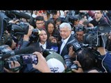 #AMLO SORPRENDE A PERIODISTA QUE INTENTABA ACORRALARLO CON SU SALARIO. NO SOY RICO. NO TENGO DINERO
