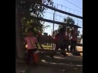 MAESTRO RURAL DE GUERRERO DENUNCIA TERRIBLES CONDICIONES EN ESCUELAS