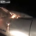 Ce passager filme le réacteur de son avion qui prend feu en plein vol !