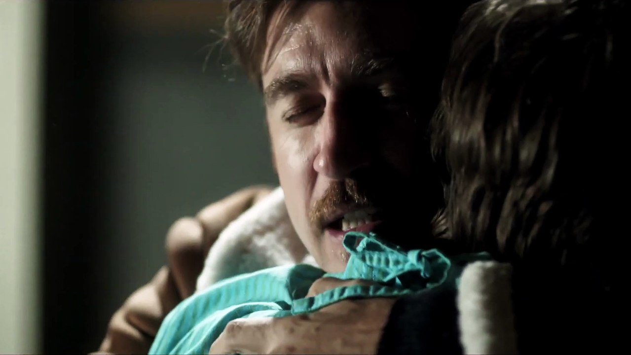 RESTIAMO AMICI Film Clip - Una volta noi tre eravamo amici... no-!