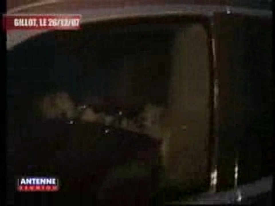 Valérie Bègue, Miss France 2008, de passage à la Réunion