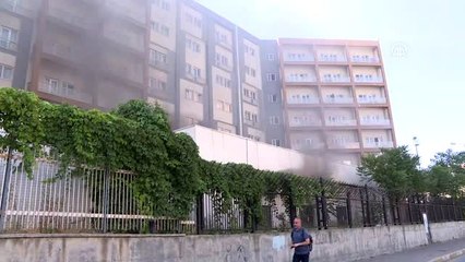 Öğrenci yurdu trafosunda yangın