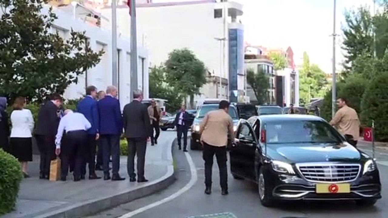 Erdoğan, AK Parti İstanbul İl Başkanlığı'nda - İSTANBUL