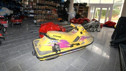 CHP'li Gürsel Tekin fotoğraf paylaştı: Ankara Büyükşehir Belediyesi'ne ait depoda jet ski bulundu