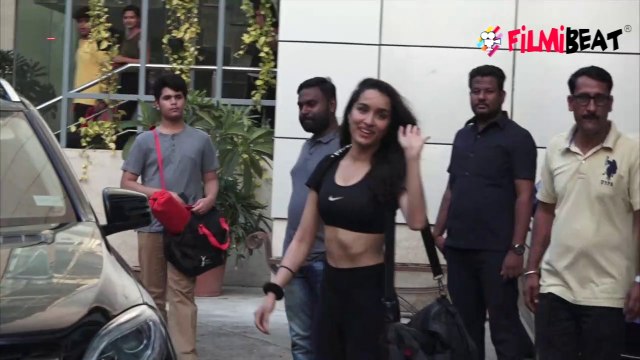 Shraddha Kapoor's small puppy makes her day at Street Dancer 3D set | FilmiBeat
