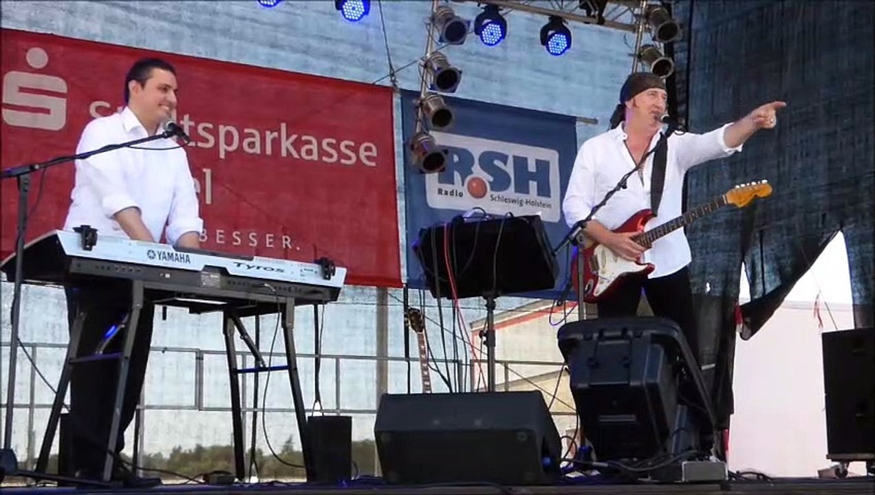 Wayne Morris - 170709 - Wedel Strandfest Take 2