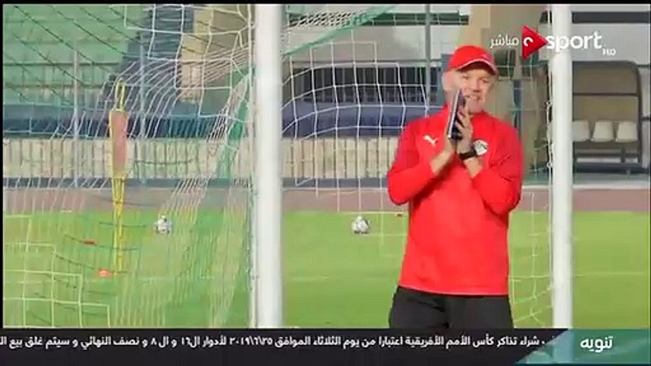 تحدي بين محمد الشناوي ومساعد اجيري ف تدريب المنتخب