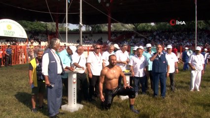 Er Meydanı’nda başpehlivanlar, üçüncü tur kura çekimini yaptı