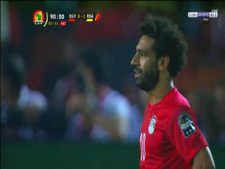 بكاء محمد صلاح بعد إطاحة جنوب افريقيا بالفراعنة من كان 2019 (فيديو)