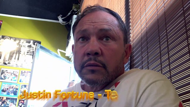 Manny Pacquiao Will Throw A 10 Punch Combo vs Thurman Says Justin Fortune