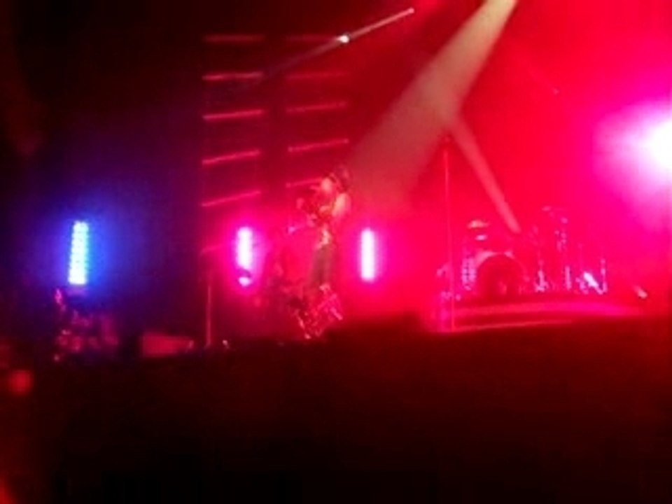 Superbus - Little Hily