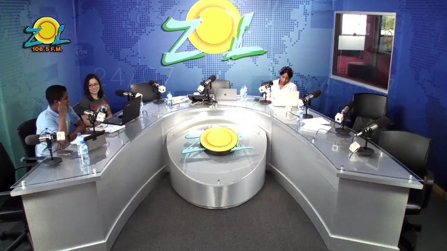 Ernesto Jiménez: Danilo Medina tiene el país paralizado esperando su decisión .