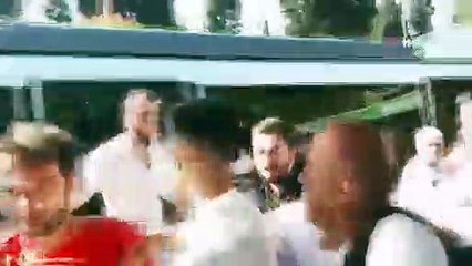 Durakta 'Sigara içmeyin' dedi dayak yedi