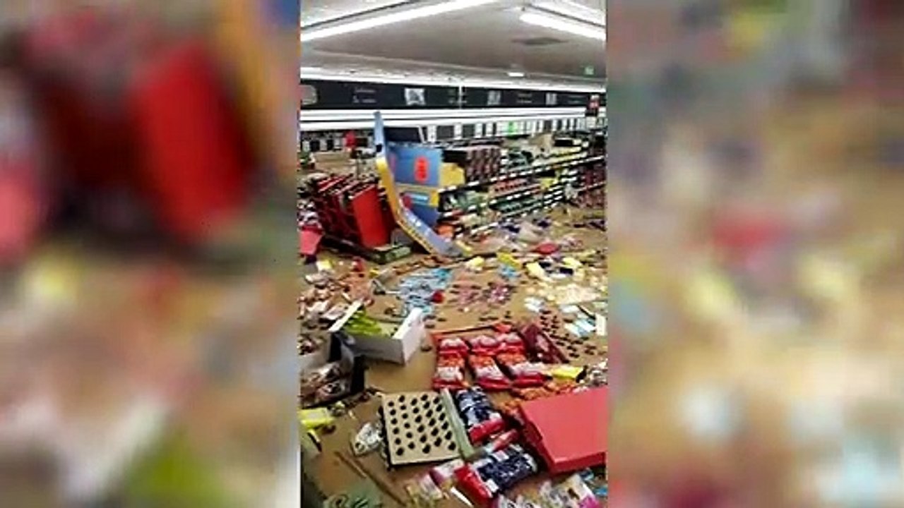 Supermercado inundado en Navarra