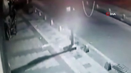 Motosiklet hırsızlığı kamerada