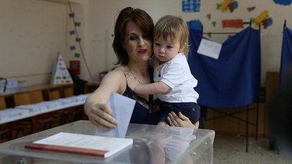 Seggi aperti in Grecia: fra temperature torride e timori di bassa affluenza