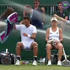 Le système d'arrosage automatique s'allume en plein match (Wimbledon)