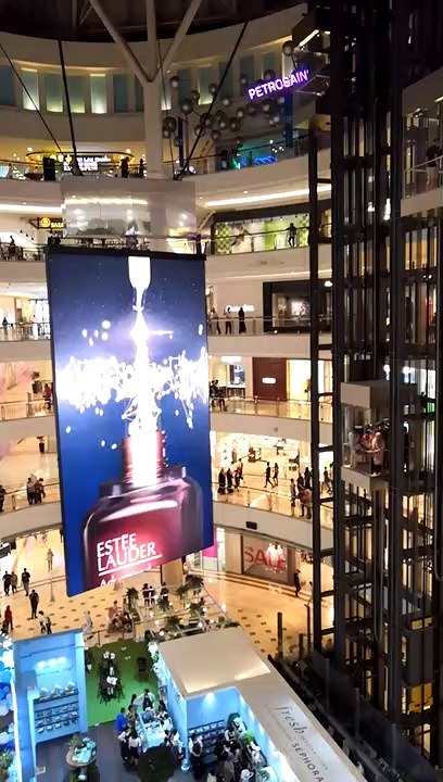 Suria KLCC Rotating Screen