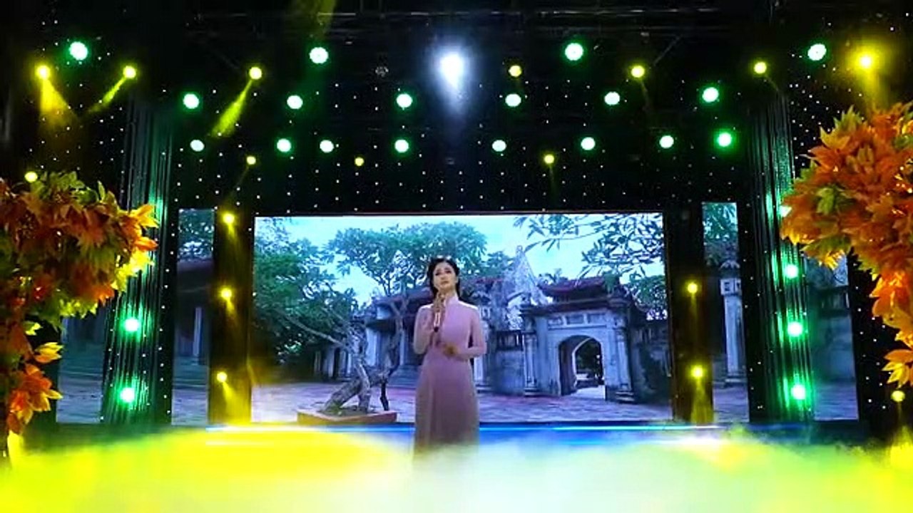 Cặp Mỹ Nhân Bolero Phương Ý - Phương Anh Bolero Xinh Đẹp Bên Sản Phẩm Mới Dịu Dàng Ngọt Như Mía part 2/2