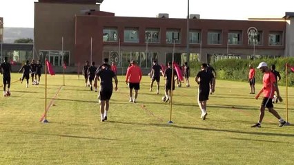 Erol Bedir: "Üç takım da Deniz Türüç'ü kadrosunda görmek istiyor"