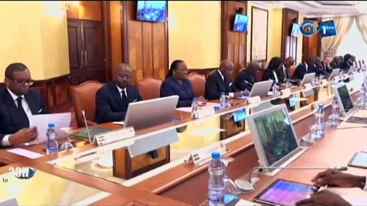 RTG/Le Haut-Commissariat à l’Environnement et au Cadre de Vie sillonnent  les rues de Libreville pour faire le constat sur l’insalubrité dans la capitale Gabonaise