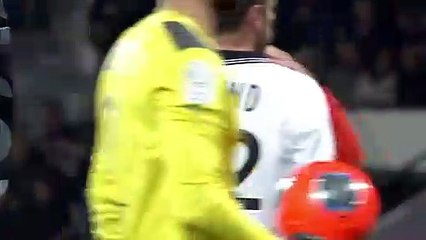 07/12/13 : FCL-SRFC : carton rouge Armand (6')