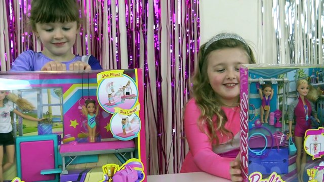Sophia, Isabella e Alice Ginástica e jogos da Barbie! Brinquedos Super divertidos da Barbie