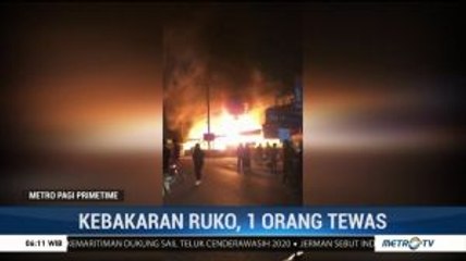 6 Ruko Semi Permanen di Pekanbaru Terbakar, 1 Orang Tewas