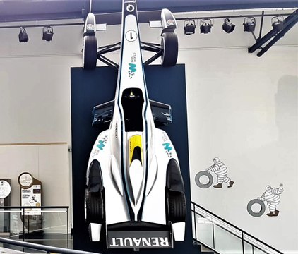 Découvrez l'Auvergne: La Formula E à l'Aventure Michelin de Clermont-Ferrand (63)