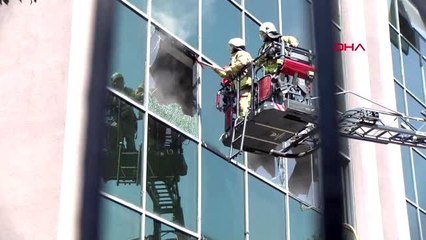 İSTANBUL- KAĞITHANE'DE TEKSTİL FABRİKASINDA YANGIN