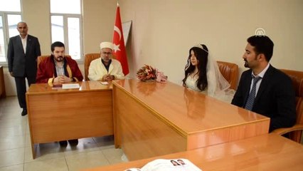Evlenecek çiftlere "dini" ve "resmi" nikah kolaylığı