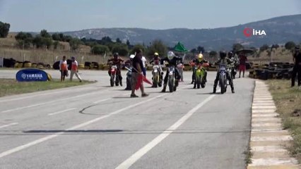 Uşak'ta 'Süpermoto' 2. ayak yarışması nefes kesti