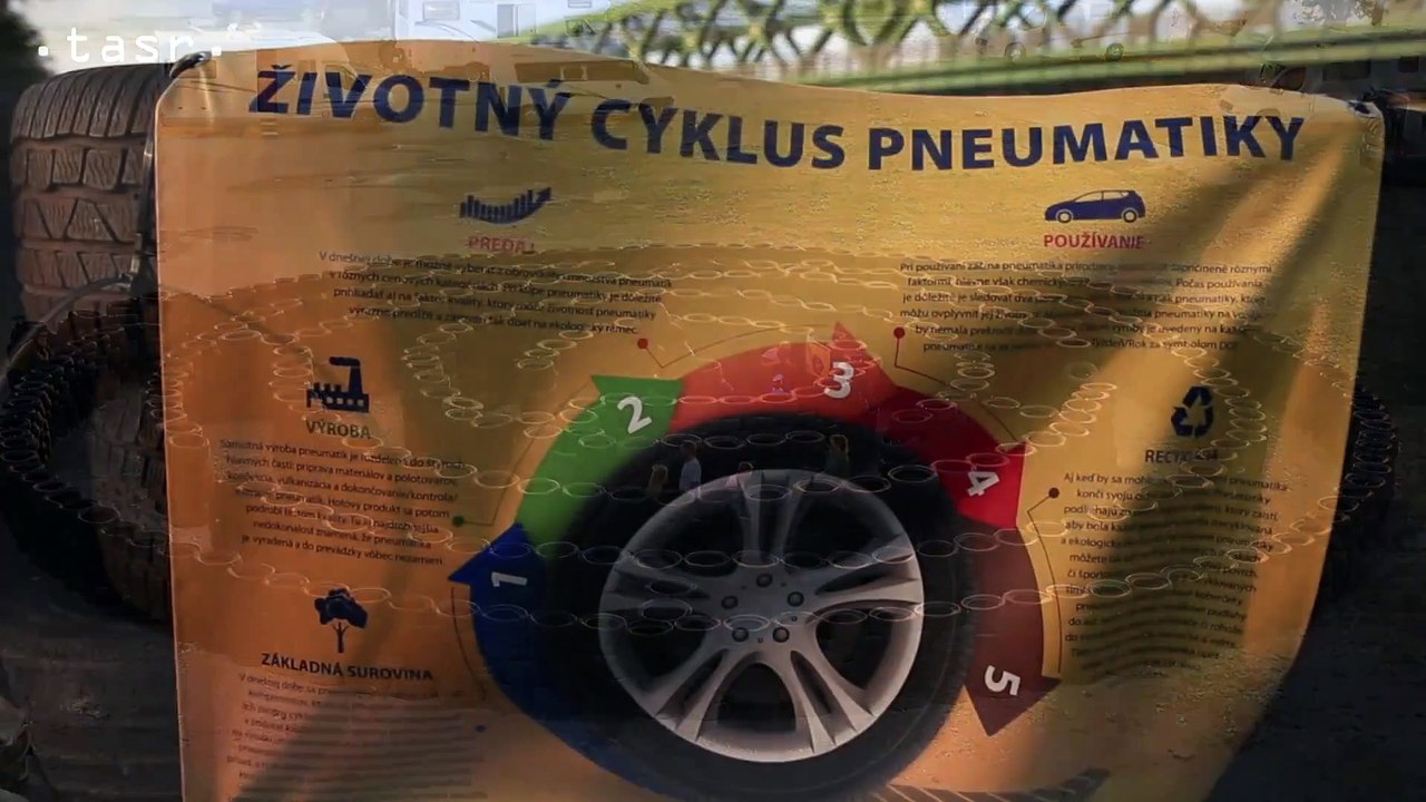 Na Tyršovom nábreží je Bludisko z recyklovaných pneumatík