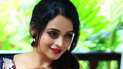 Actress priyanka chopra wishes bhavana(malayalam)