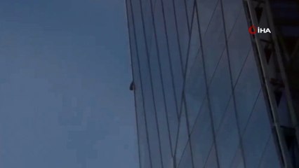 Londra’da 95 katlı gökdelene tırmandı