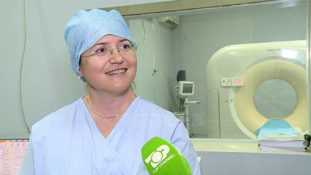 Në punë të dielën/ Në rrugët e Tiranës vetëm turistë të huaj -Top Channel Albania - News - Lajme