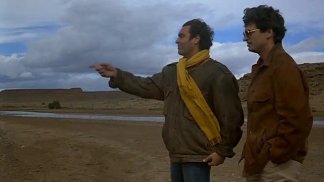 Marrakech Express (regia di Gabriele Salvatores con Fabrizio Bentivoglio, Diego Abatantuono, Cristina Marsillach, Giuseppe Cederna) 2T