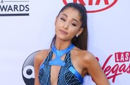 Ariana Grande:  Sie sagt, dass sie 'immer noch viel vearbeitet'