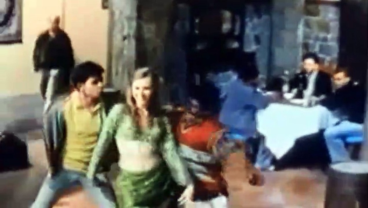 Humraaz | From "Kaafila"