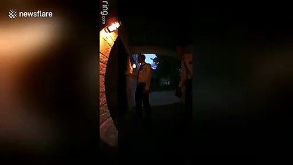 Doormat that reads 'Hi, I’m Mat' leaves two Mormon missionaries hysterically laughing