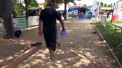 Rencontre  avec des pros en herbe sur le stand initiation