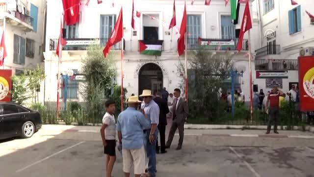 Tunus'un en büyük işçi sendikası Yüzyılın Anlaşması nı protesto etti - TUNUS