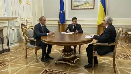 ЕС "непоколебимо поддерживает" Украину