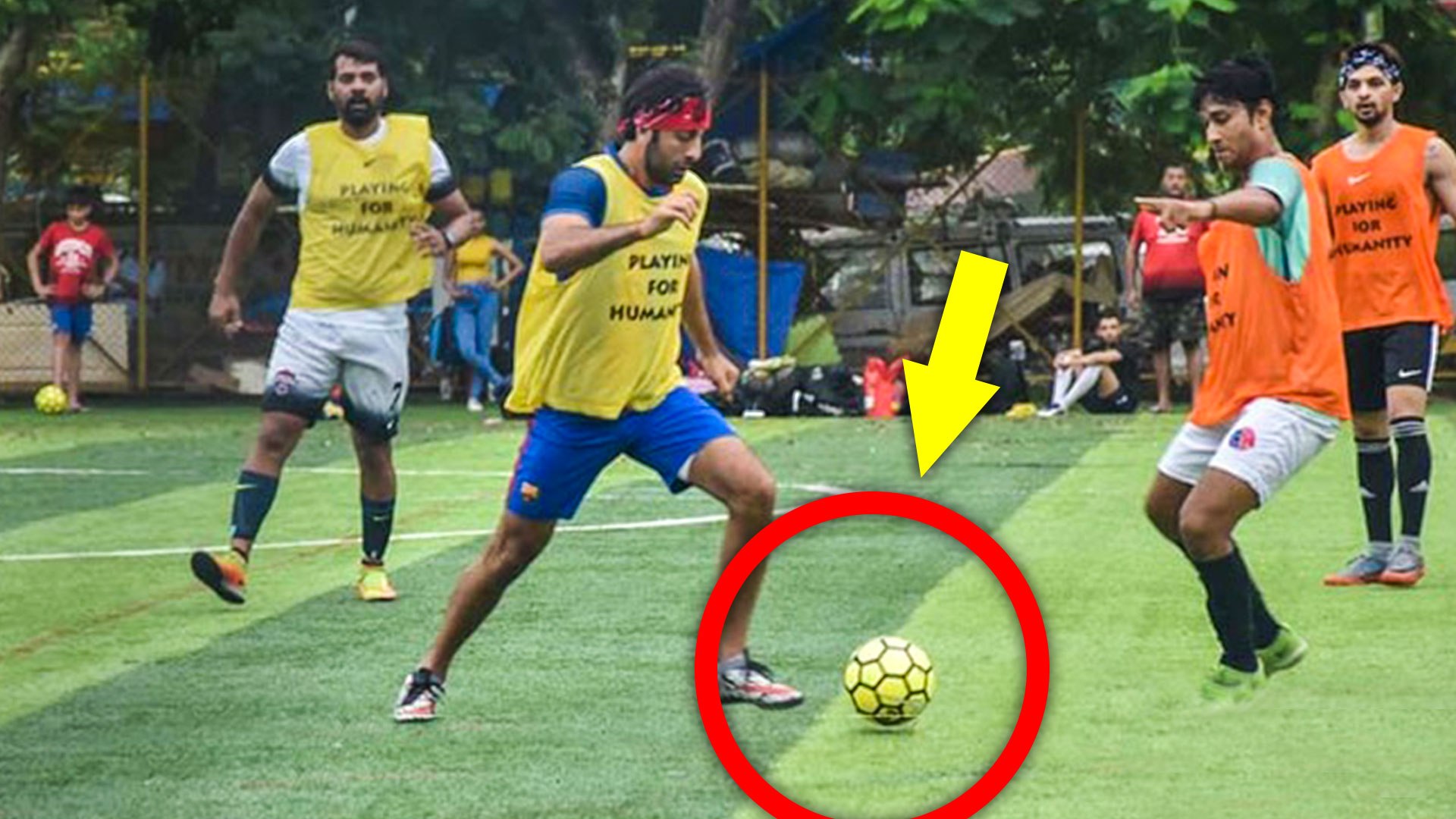 ⁣Ranbir Kapoor And Team Playing Football | All Star FC Team | Bollywood News