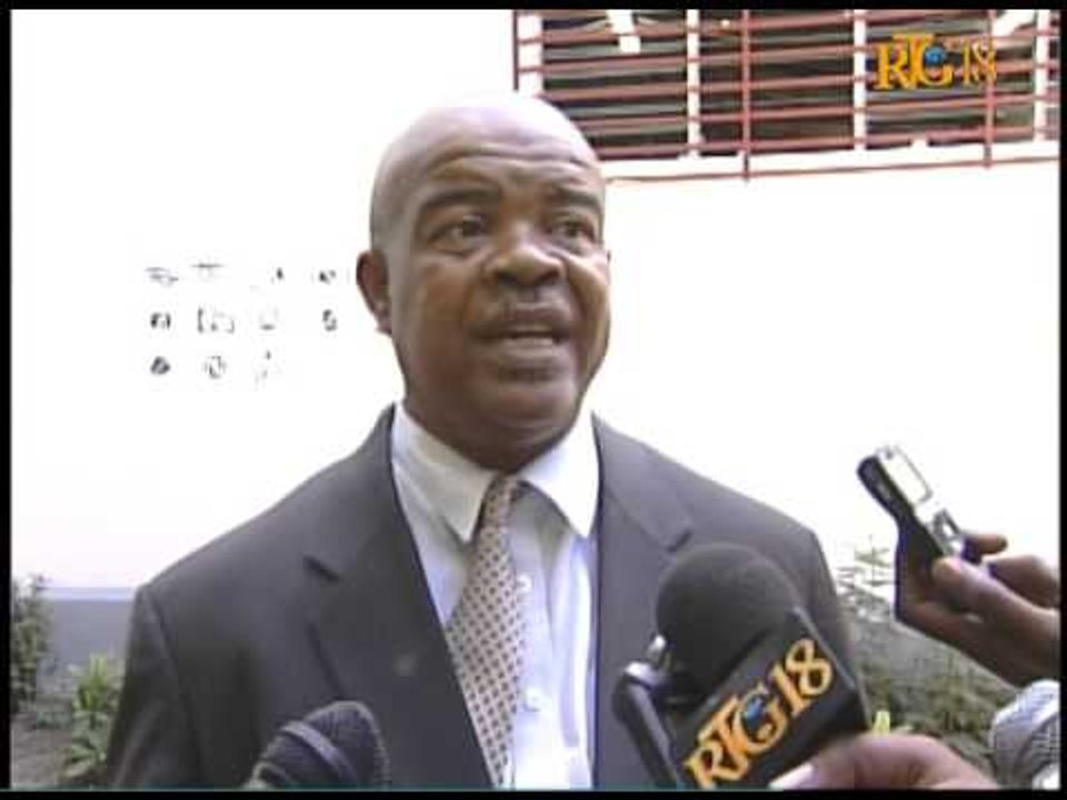 Haïti / Élection.- Processus de vérification des procès-verbaux au centre de tabulation.