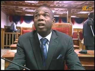 L'assemblée nationale devant ouvrir officiellement l'année législative n'a toujours pas lieu.