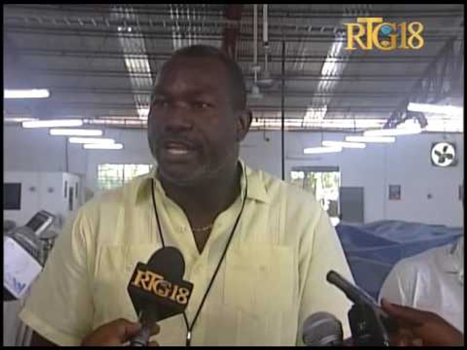 La Commission de vérification poursuite des opérations  au Centre de tabulation des votes.