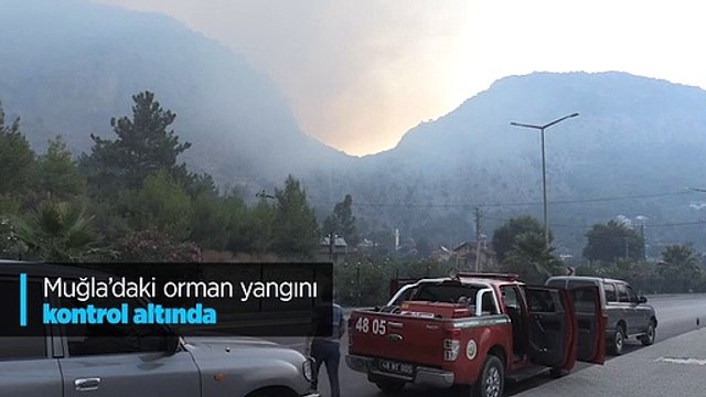 Darbeci askerlere yardıma giden tankı önüne yatıp durdurdular