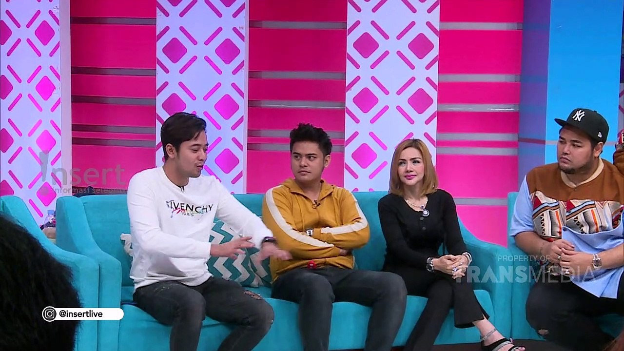 Insert - Pernikahan Hilda Dan Kriss Benar Terjadi? Kriss Hatta Ingin Bercerai Dengan Hilda!